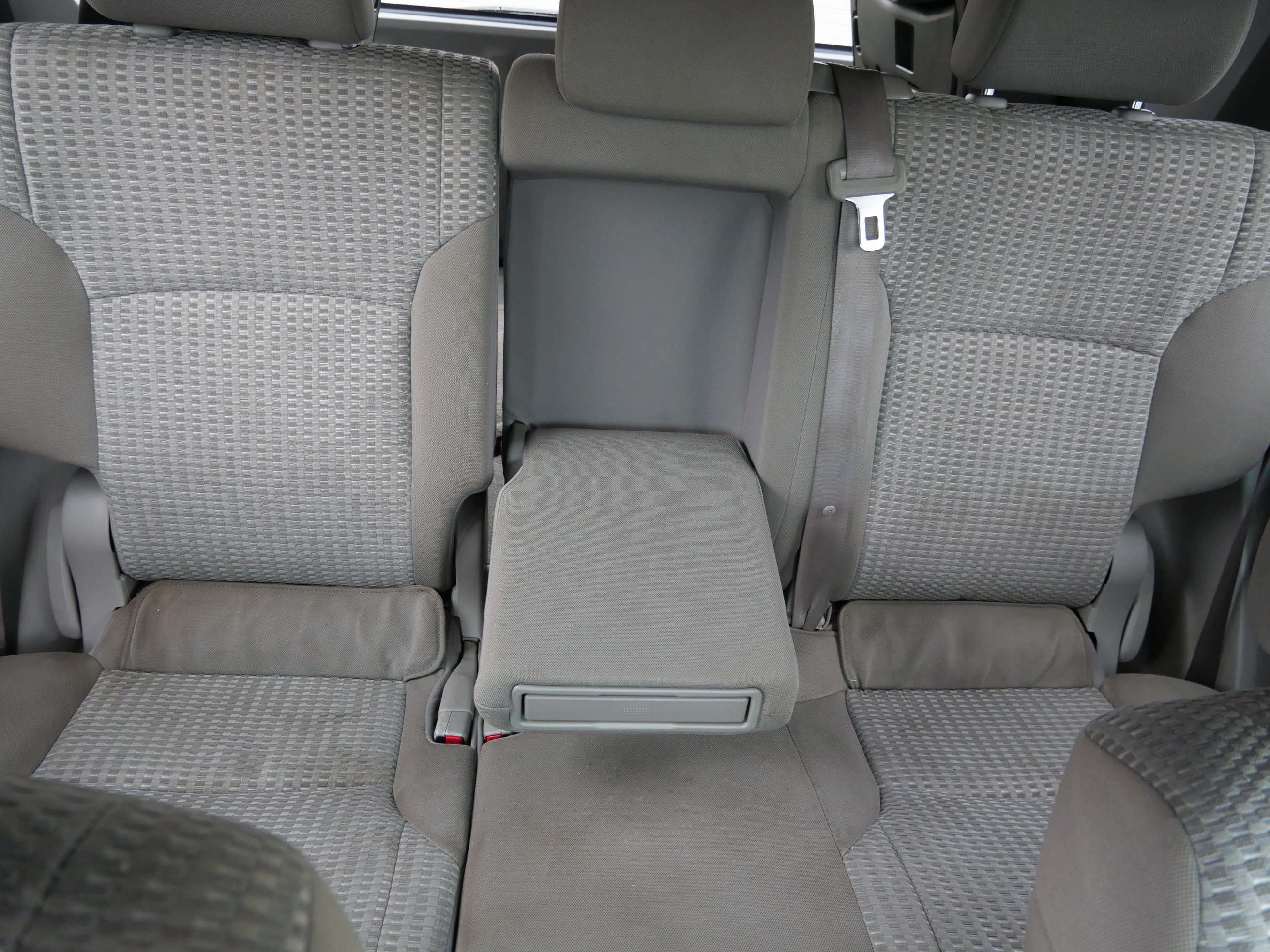 Used 2007 Toyota 4Runner SR5 AWD/4WD image 13