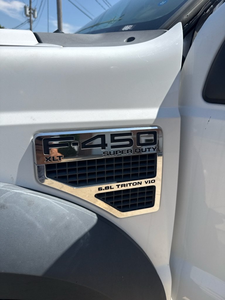 Used 2008 Ford F450 4x4 Regular Cab Super Duty image 19