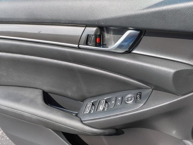 Used 2020 Honda Accord Sport image 14