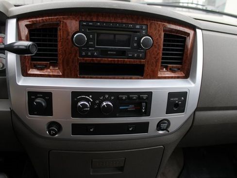 Used 2006 Dodge Ram 2500 Truck Laramie image 21