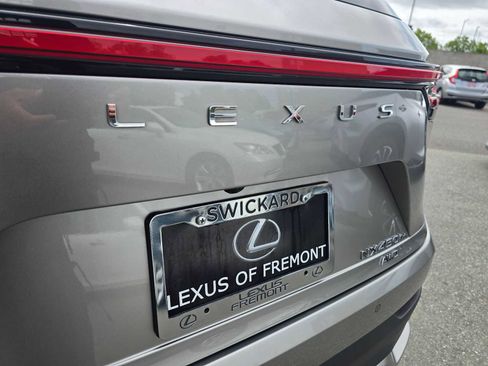 Certified 2022 Lexus NX 450h+ F Sport w/ Vision Package AWD/4WD image 16