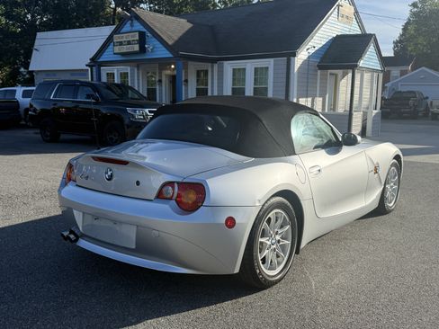 Used 2004 BMW Z4 2.5i RWD image 14