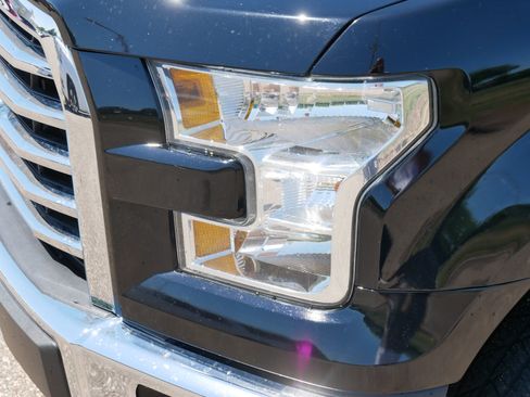 Certified 2022 Ford F150 XLT w/ Equipment Group 302A High AWD/4WD image 15