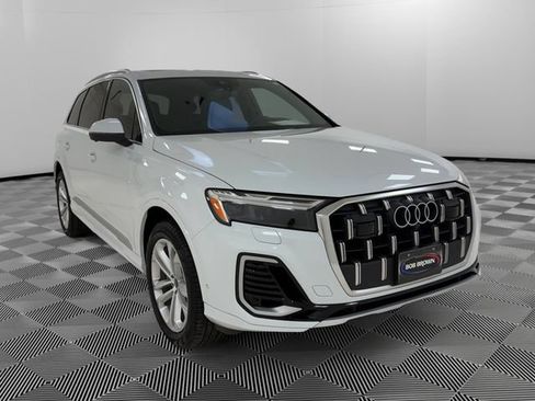 Used 2025 Audi Q7 3.0T Premium Plus AWD/4WD image 7