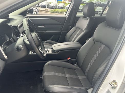 Certified 2025 MAZDA CX-50 AWD 2.5 S w/ Cargo Package image 24