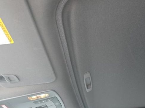 Used 2021 Toyota Sienna Platinum FWD image 19