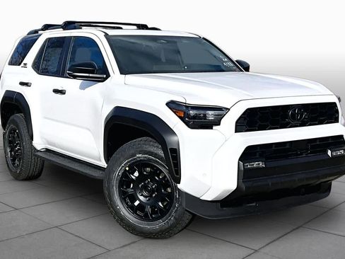 New 2026 Toyota 4Runner TRD Off-Road Premium AWD/4WD image 2