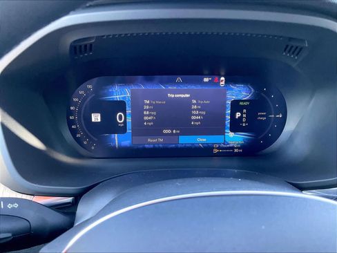 New 2026 Volvo XC60 T8 Plus w/ Climate Package PRO AWD/4WD image 19