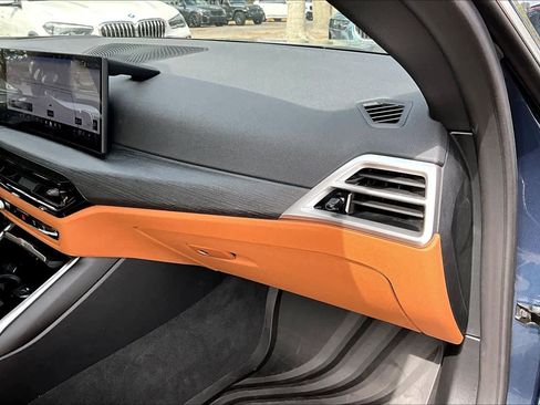 Certified 2026 BMW 430i Convertible w/ Premium Package image 18