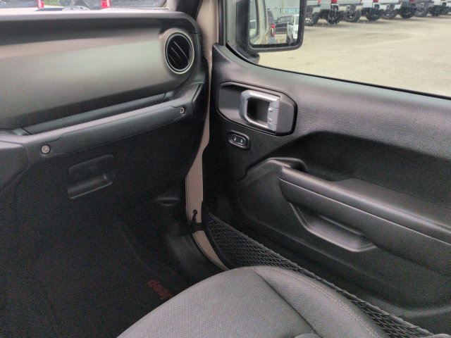 Used 2020 Jeep Gladiator Sport w/ Quick Order Package 24S AWD/4WD image 17