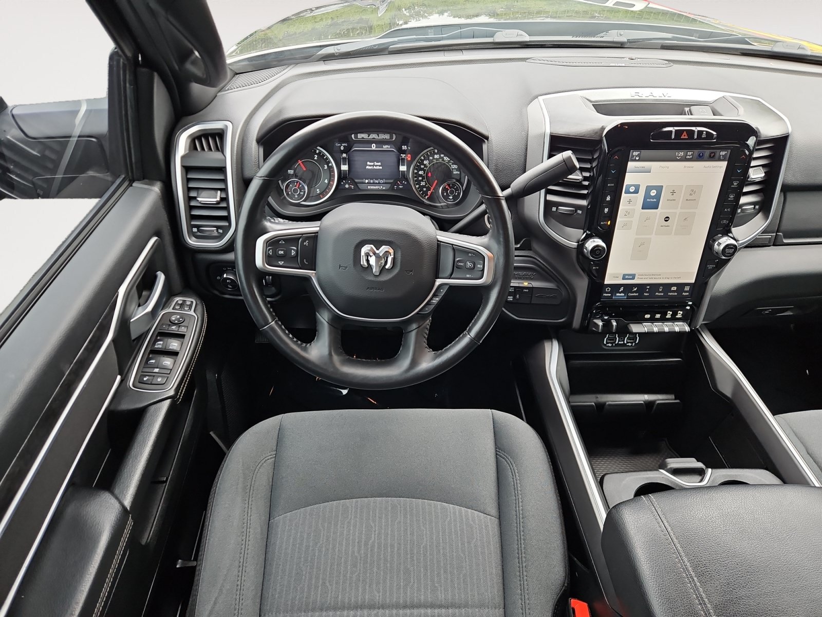 Used 2024 RAM 2500 Big Horn w/ Level 2 Equipment Group AWD/4WD image 11
