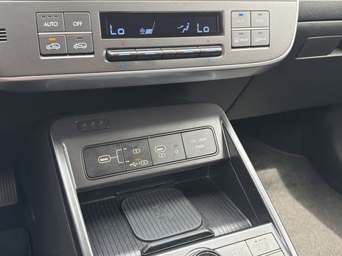 Certified 2024 Hyundai Kona SEL w/ Convenience Package AWD/4WD image 24