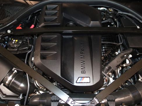 Used 2025 BMW M2 w/ Lighting Package RWD image 88