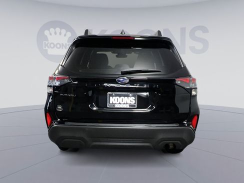 Used 2025 Subaru Forester Premium w/ Convenience Package #1 AWD/4WD image 10