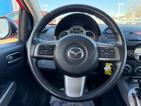 Used 2011 MAZDA MAZDA2 Touring image 10