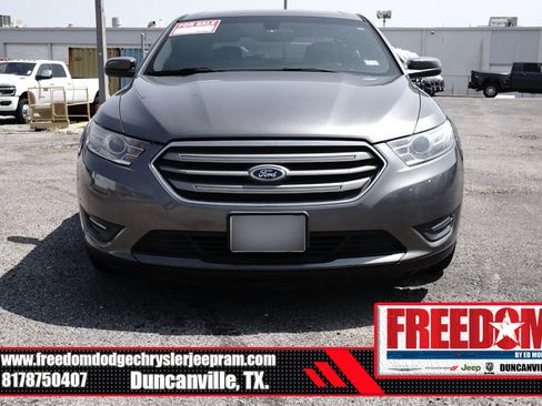Used 2014 Ford Taurus SEL w/ Equipment Group 201A image 8