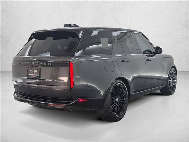 Certified 2025 Land Rover Range Rover SE AWD/4WD image 5