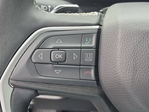 Certified 2024 Jeep Grand Cherokee Altitude AWD/4WD image 19