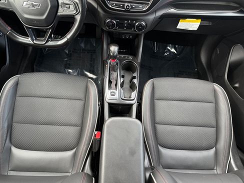 Used 2021 Chevrolet TrailBlazer RS w/ Sun and Liftgate Package AWD/4WD image 23