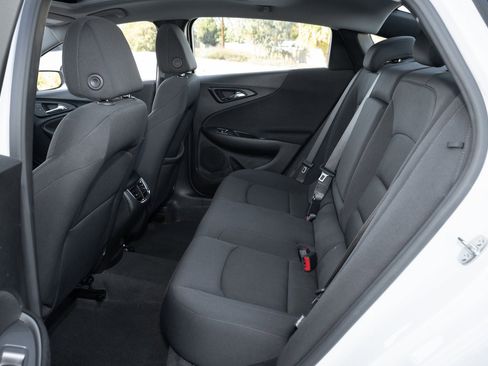 Used 2024 Chevrolet Malibu LT image 39