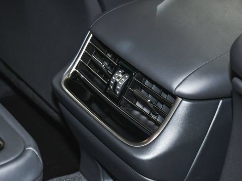 Used 2022 Lexus LS 500h AWD w/ Luxury Package image 60
