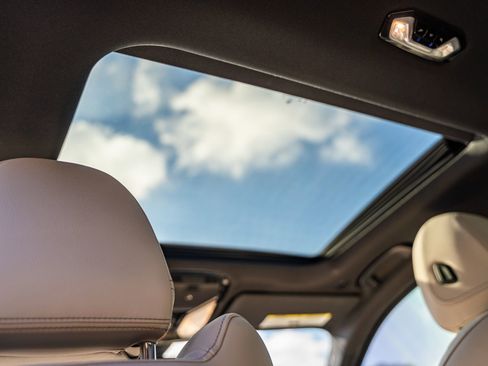 Used 2021 BMW M340i w/ Premium Package image 35