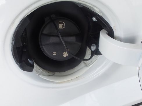 Used 2008 Saturn Astra XR image 27