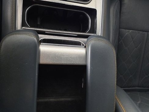 Used 2022 Jeep Grand Wagoneer Series III image 28