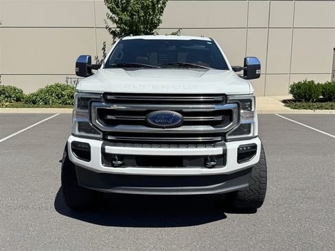 Used 2022 Ford F250 Platinum AWD/4WD image 5