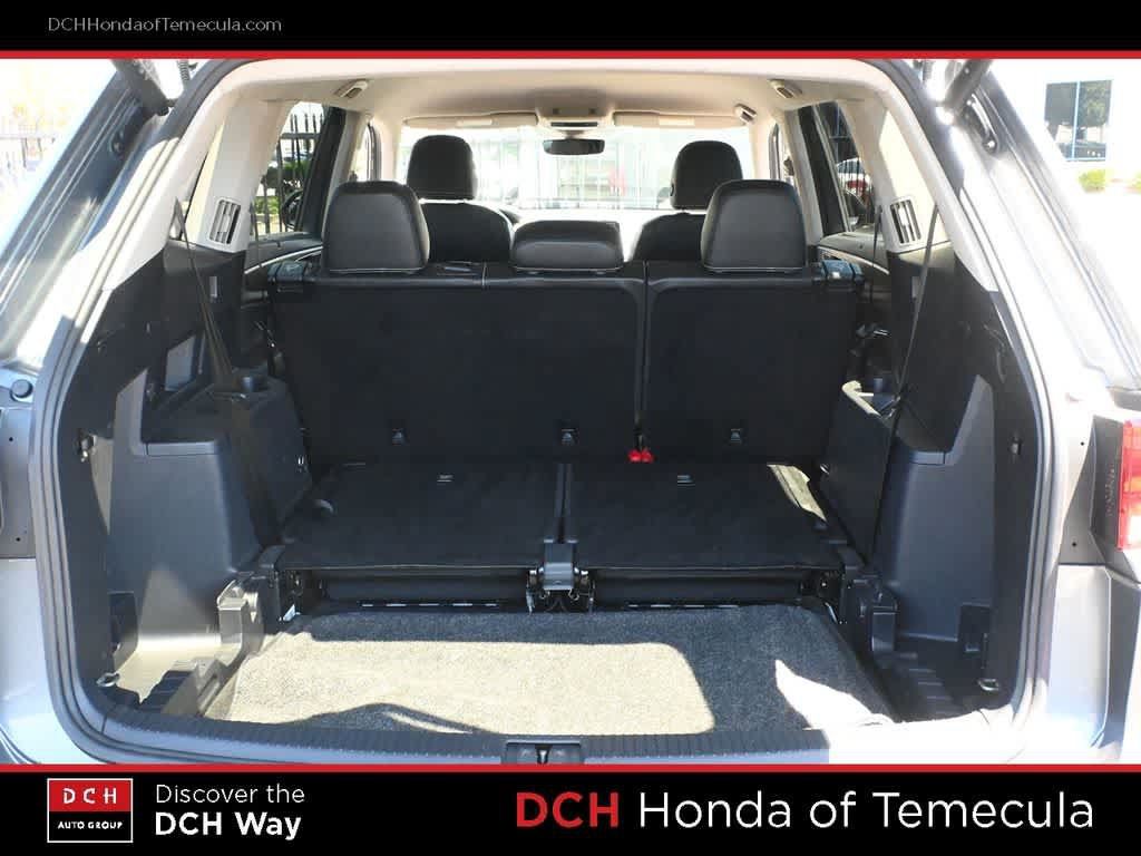 Used 2024 Volkswagen Atlas SE FWD image 23