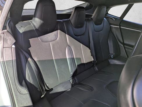 Used 2017 Tesla Model S 90D image 15