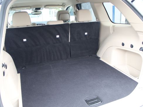 Certified 2022 Jeep Grand Cherokee Laredo E image 13