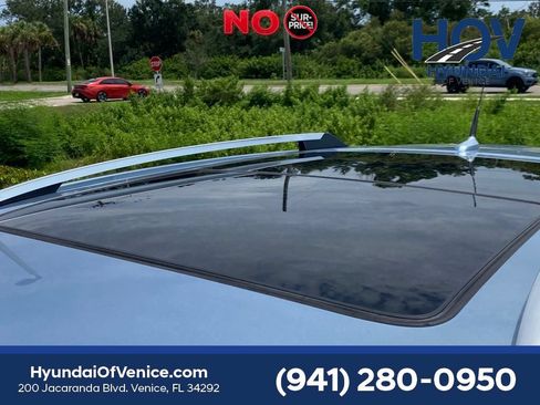 Used 2013 Cadillac SRX Performance FWD image 9