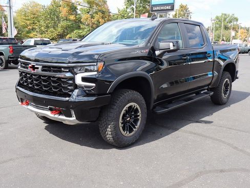New 2025 Chevrolet Silverado 1500 ZR2 w/ Technology Package image 26