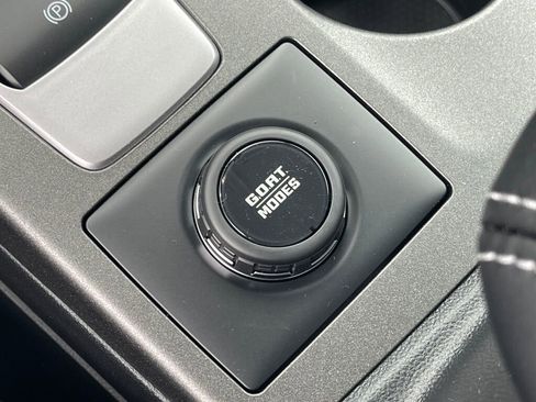 New 2026 Ford Bronco Sport Outer Banks image 15