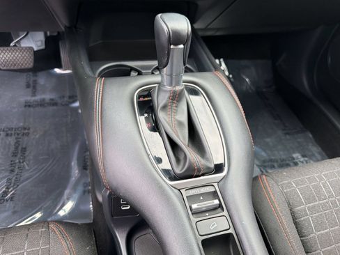 Used 2024 Honda HR-V Sport image 17