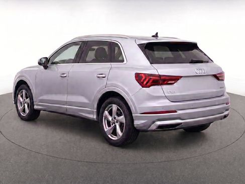 Used 2020 Audi Q3 2.0T Premium AWD/4WD image 32