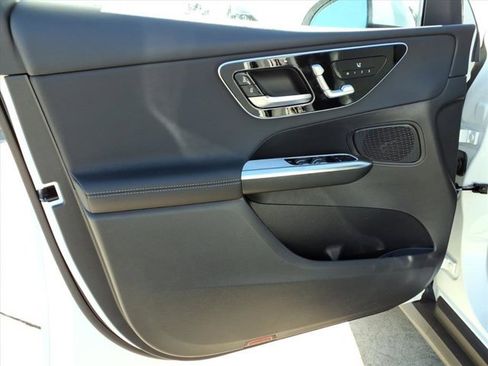 New 2026 Mercedes-Benz GLC 300 GLC 300 image 12