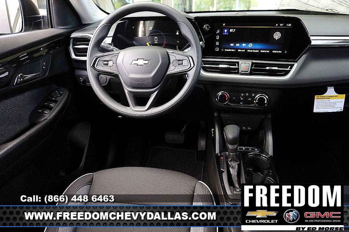 New 2026 Chevrolet TrailBlazer LS w/ LS Convenience Package FWD image 17