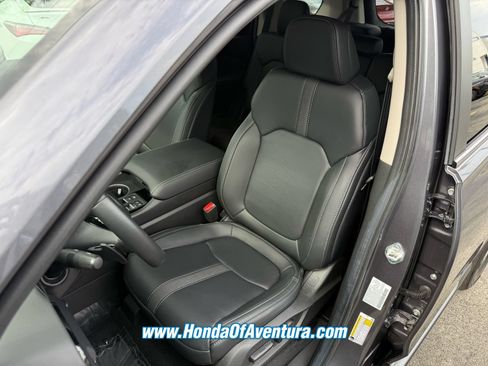 Certified 2025 Honda Pilot EX-L image 21
