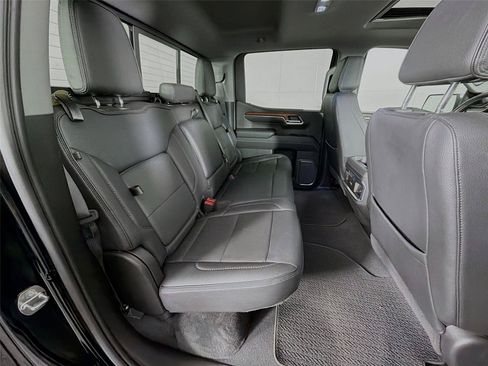 Used 2023 GMC Sierra 1500 Denali w/ Denali Reserve Package AWD/4WD image 30