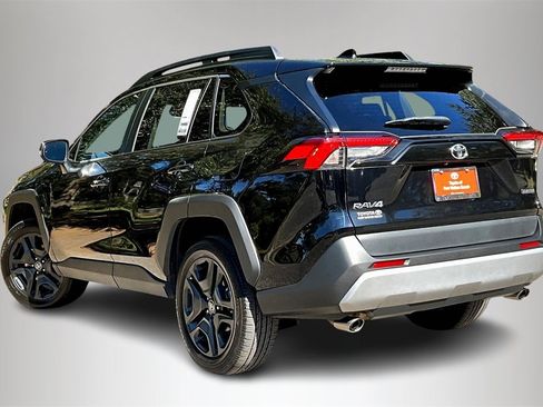 Used 2024 Toyota RAV4 Adventure image 4