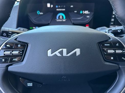 Used 2023 Kia EV6 Wind AWD/4WD image 24