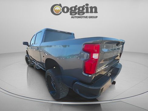 Used 2022 Chevrolet Silverado 1500 RST image 6