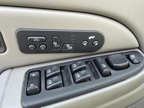 Used 2005 Chevrolet Tahoe LT w/ LT Preferred Equipment Group image 27