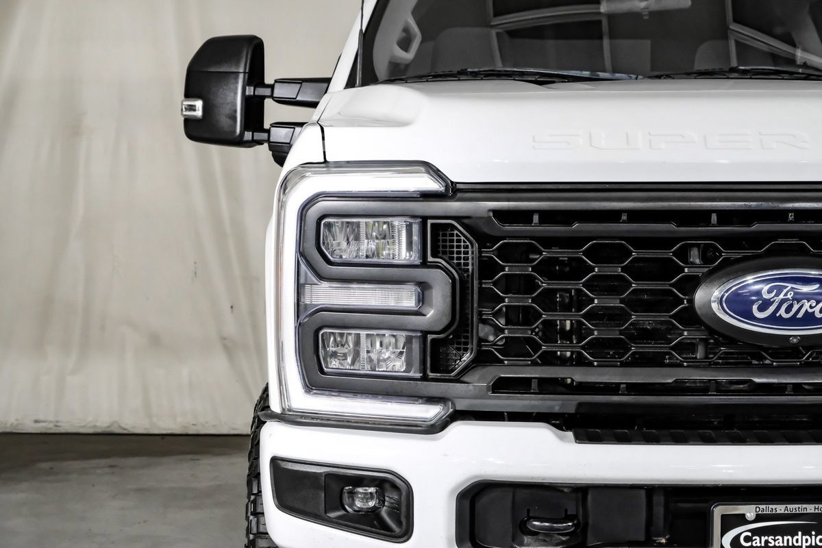 Used 2023 Ford F250 XL w/ STX Appearance Package AWD/4WD image 38