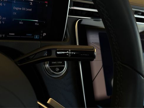 Used 2024 Mercedes-Benz E 350 4MATIC Sedan image 30