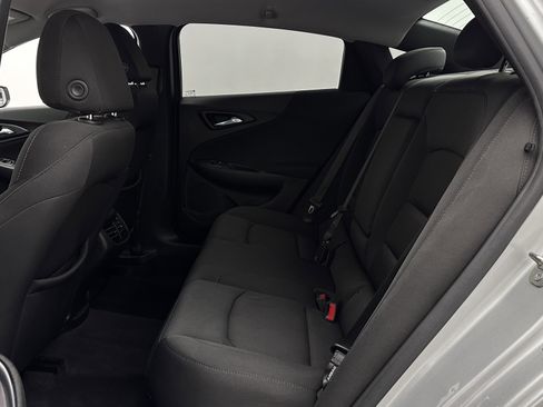 Used 2020 Chevrolet Malibu LT FWD image 23