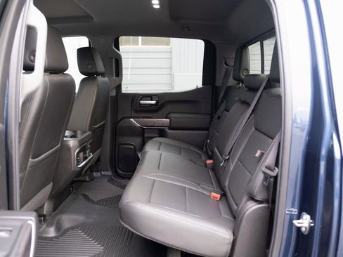 Used 2020 Chevrolet Silverado 1500 LTZ image 18