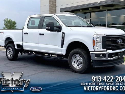 Used 2024 Ford F350 XL w/ XL Chrome Package AWD/4WD image 1